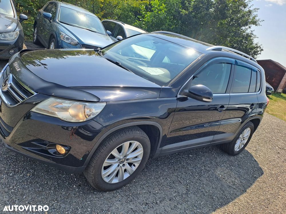 Volkswagen Tiguan - 2
