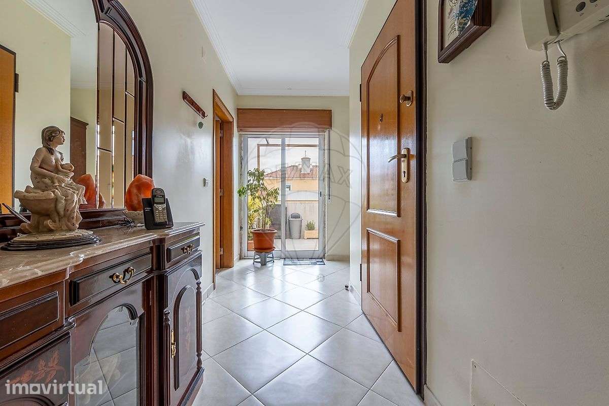 Apartamento T1 para venda - Grande imagem: 2/44
