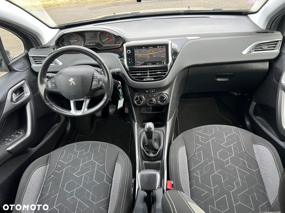 Peugeot 2008 PureTech 82 Style - 31