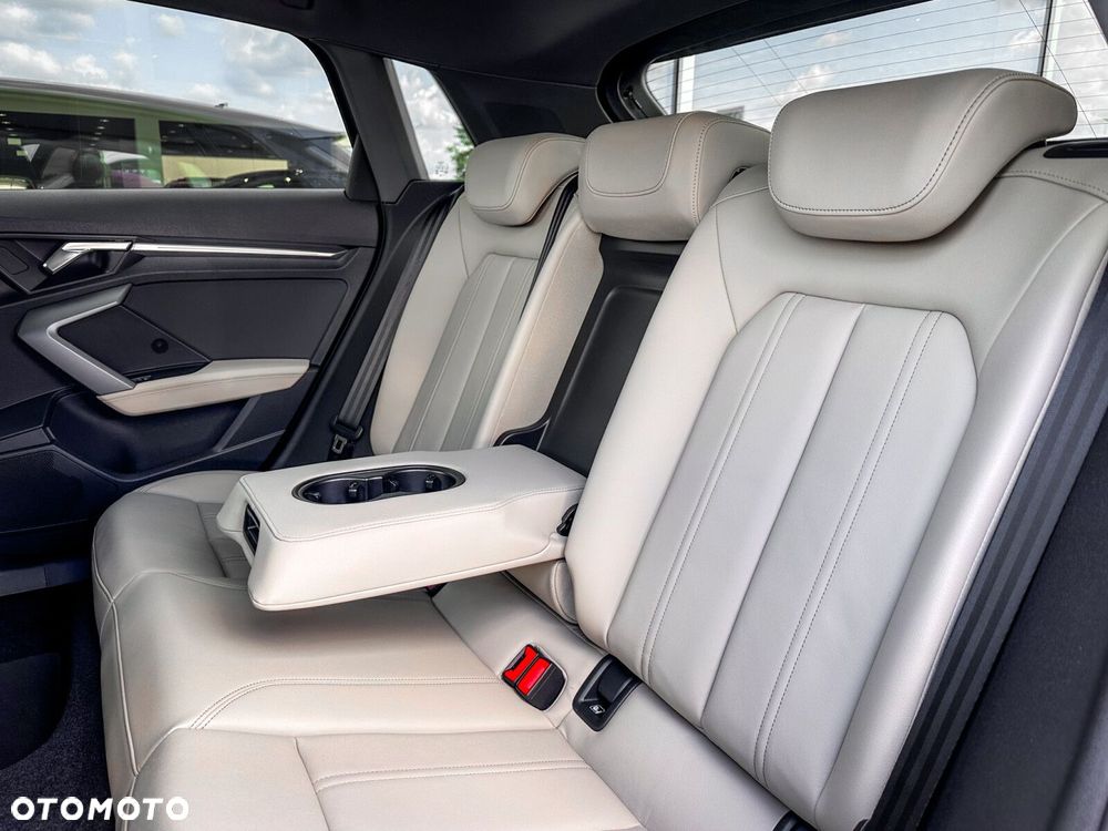 Audi A3 Sportback - 37