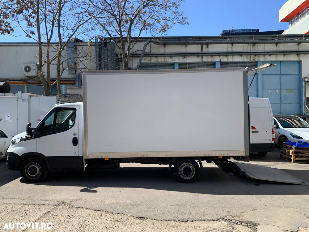 Iveco Daily, 113.000 km, lift, cutie automata, TVA deductibil - 9