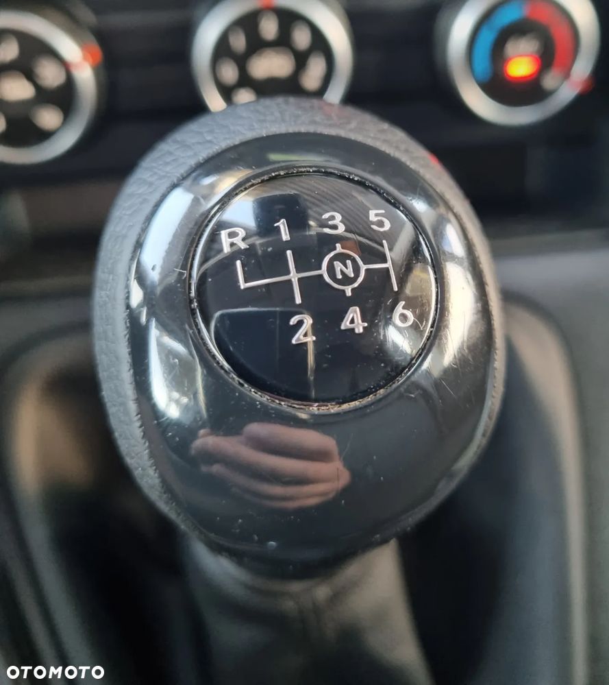 Mercedes-Benz Citan 112 CDI, 1.5 D, 116KM, 3-OSOBOWY, PRO, 3 wyświetlacze - 14