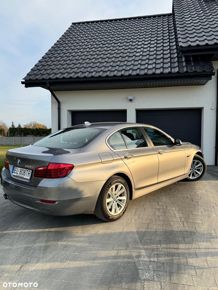 BMW Seria 5 525d xDrive - 3