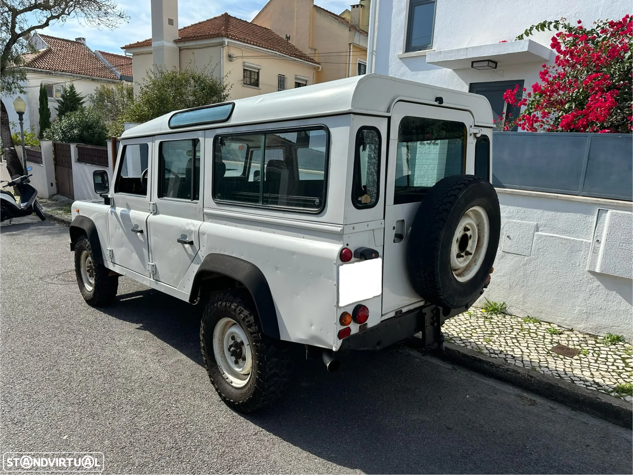 Land Rover Defender 110 2.5 TD5 Metal Top - 2