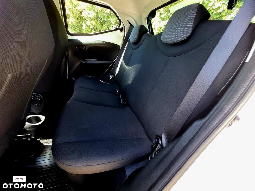 Toyota Aygo - 13