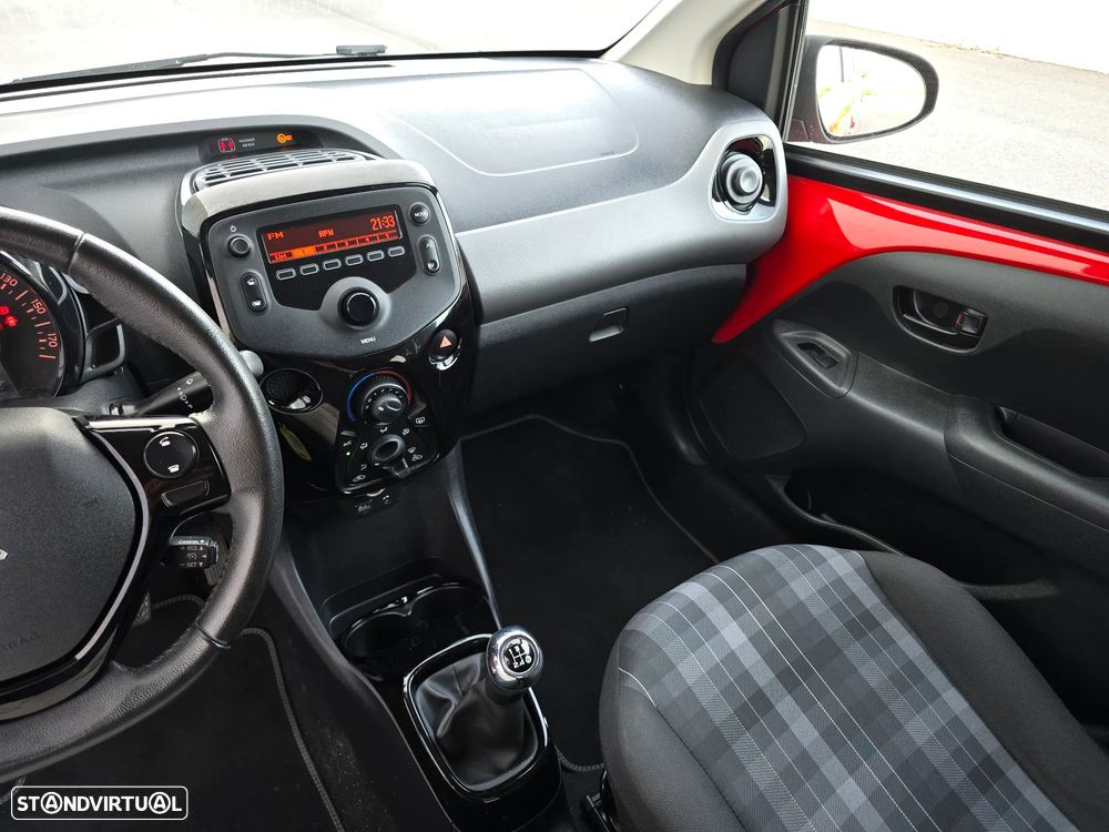 Peugeot 108 1.0 VTI S&S Style - 21