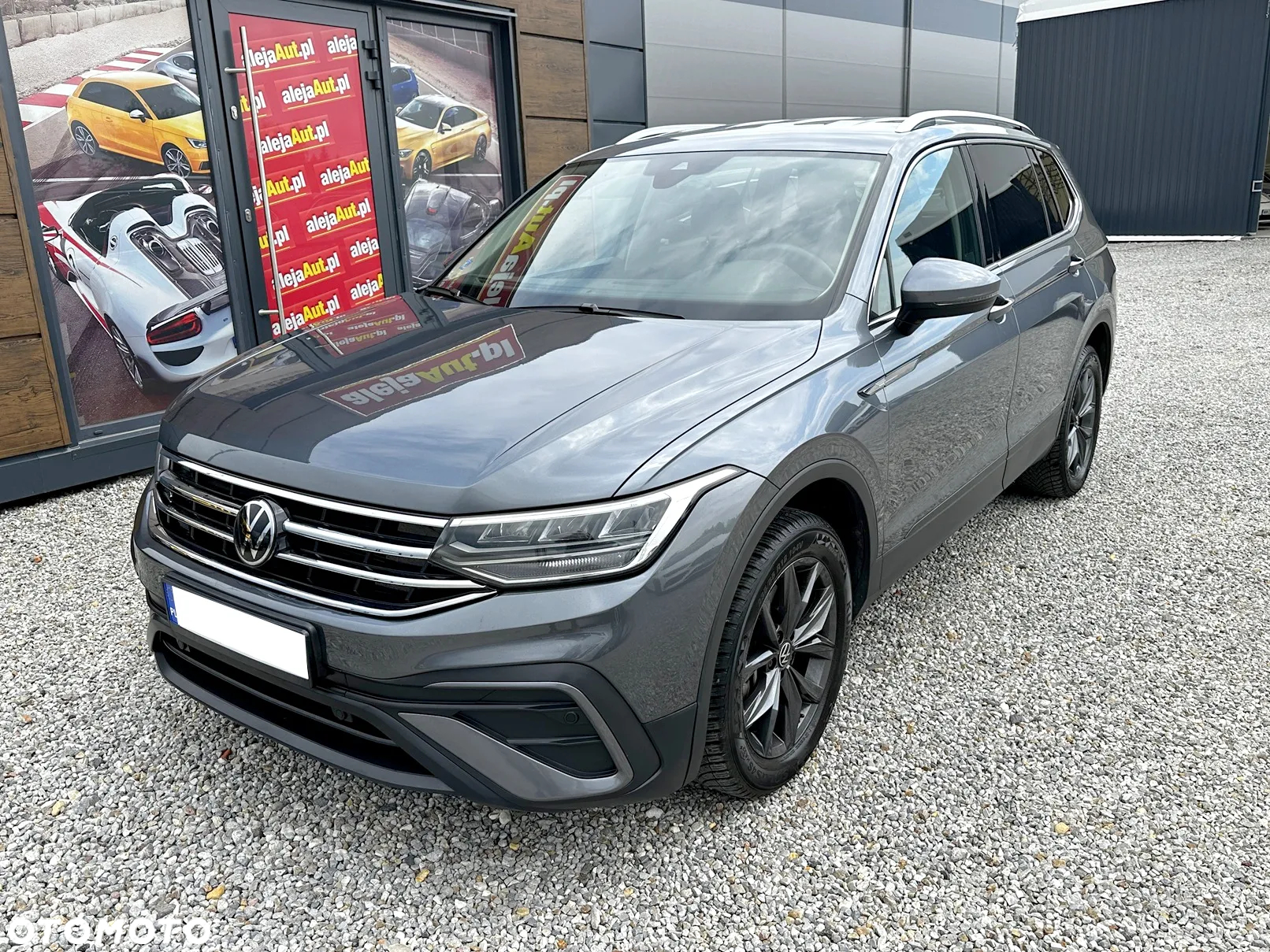 Volkswagen Tiguan Allspace 2.0 TSI 4Mot Highline DSG - 3