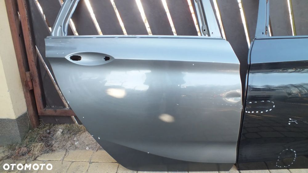 Drzwi tylne lewe prawe Opel Astra V K kombi - 3