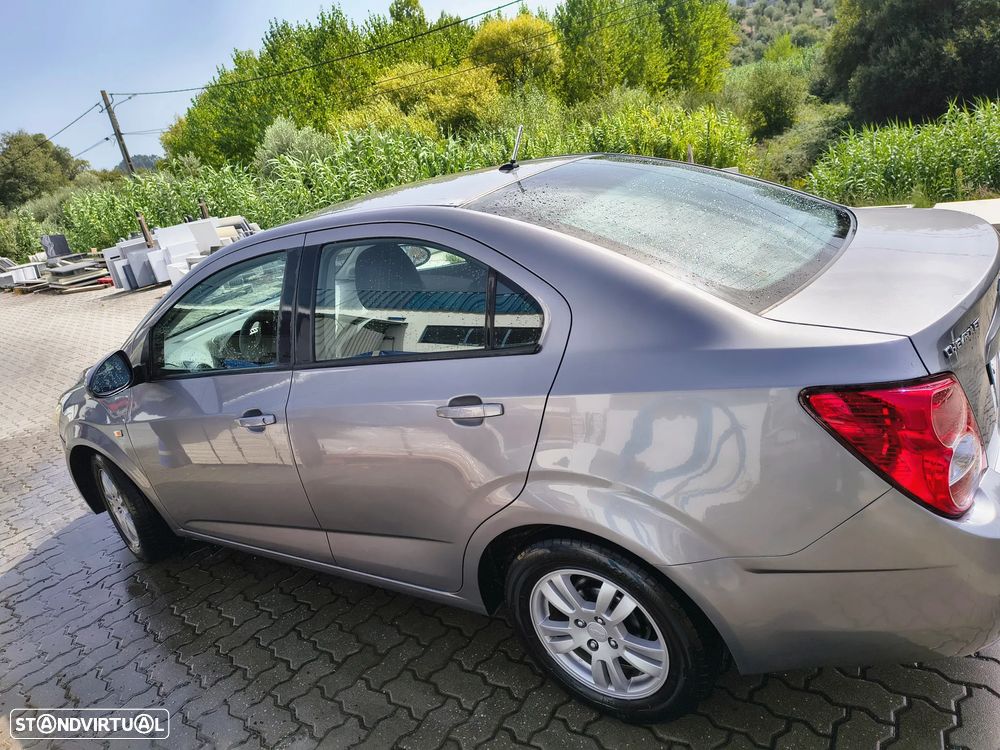 Chevrolet Aveo 1.2 LT - 3