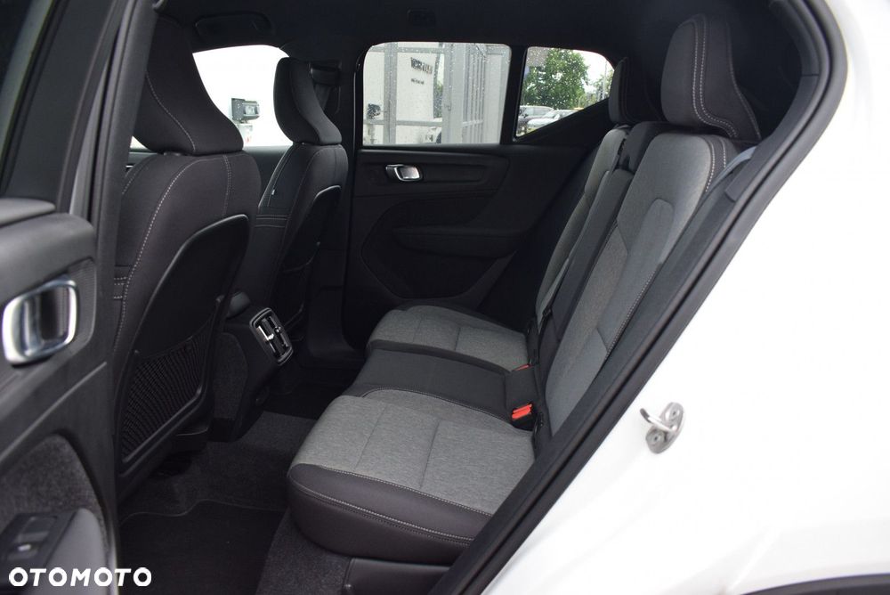 Volvo XC 40 - 16