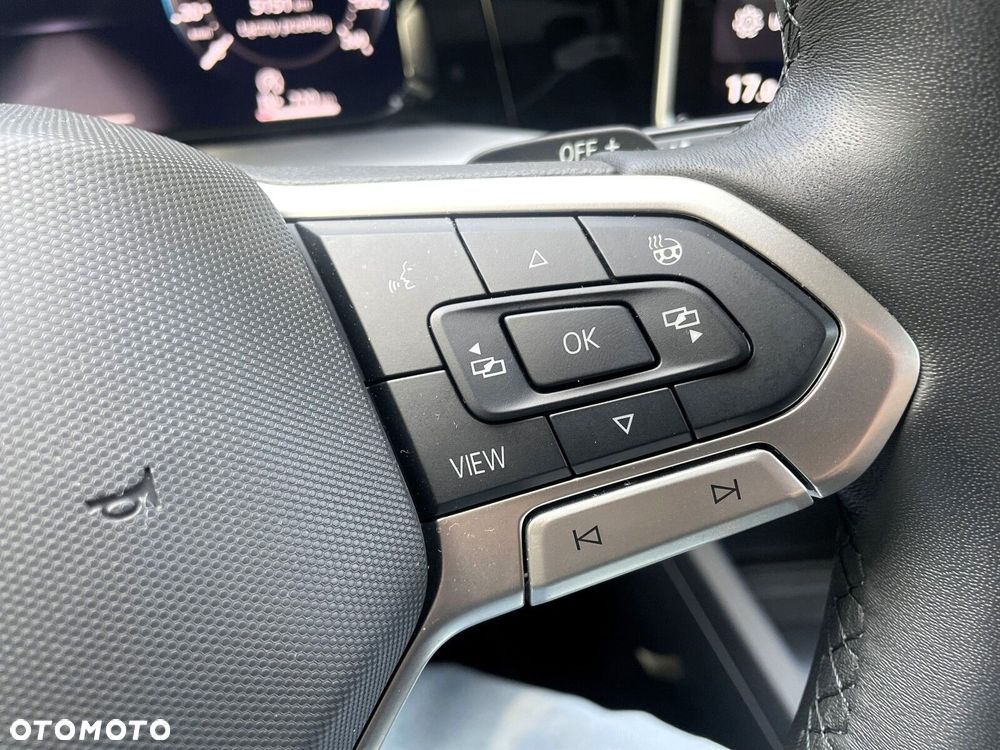 Volkswagen Golf 1.5 eTSI mHEV Life Plus DSG - 24