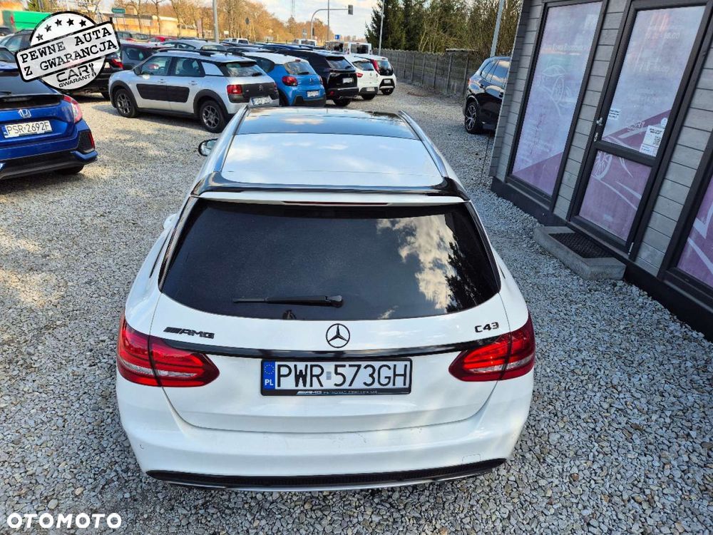 Mercedes-Benz Klasa C AMG 43 4-Matic - 12
