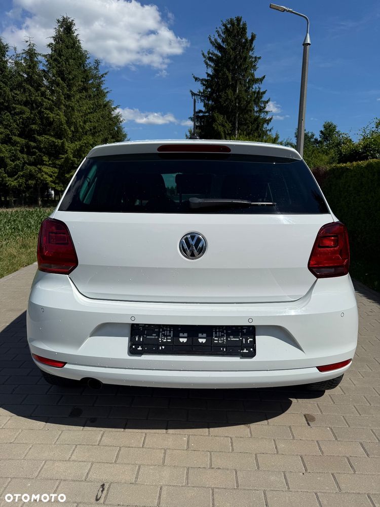 Volkswagen Polo 1.4 TDI Blue Motion Technology Allstar - 5