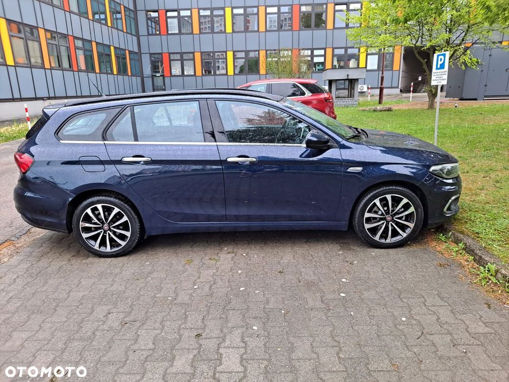 Fiat Tipo 1.6 MultiJet 16v Lounge - 4
