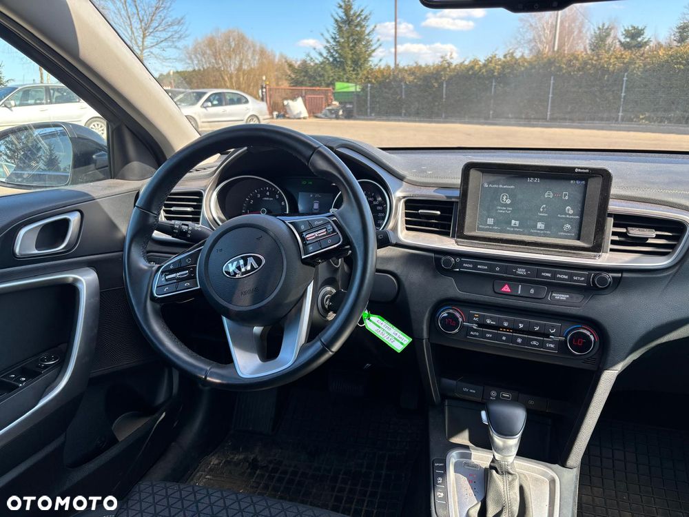 Kia Ceed 2018 1.4 B 140 KM  G4LDK CD NEW BROWN EXT LEATHER BEIGE - 16
