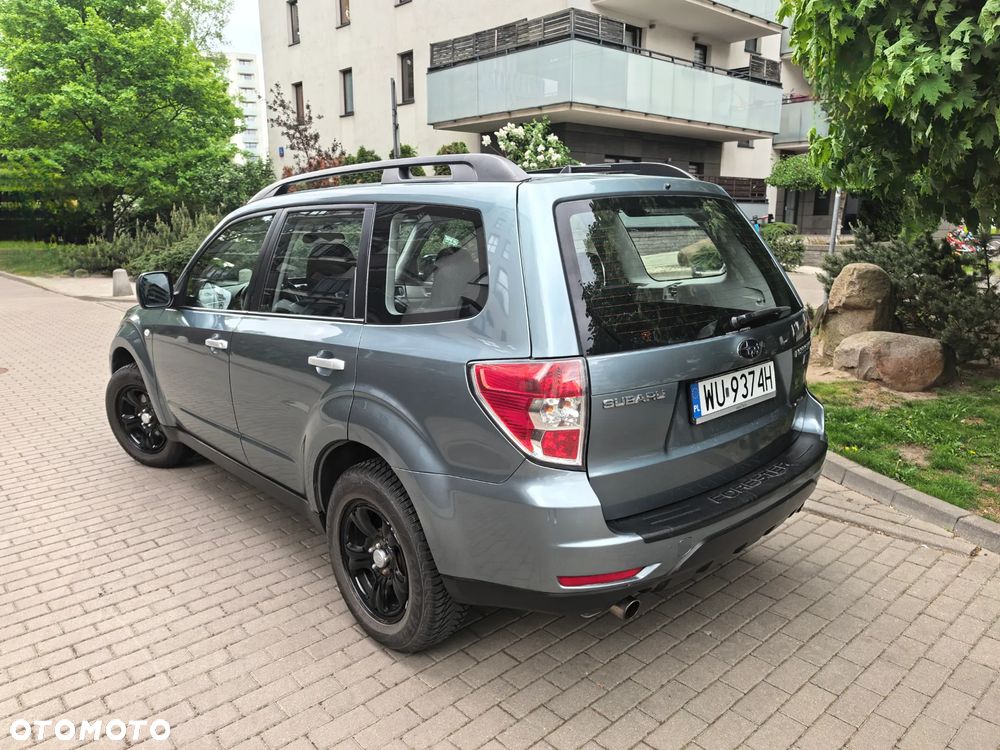 Subaru Forester 2.0D XC 000 Euro5 - 14