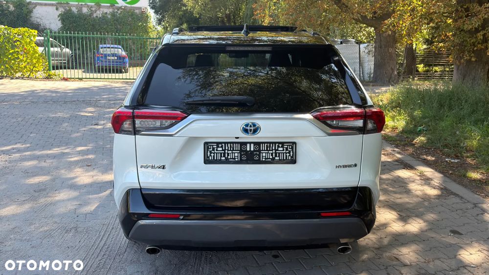 Toyota RAV4 - 5