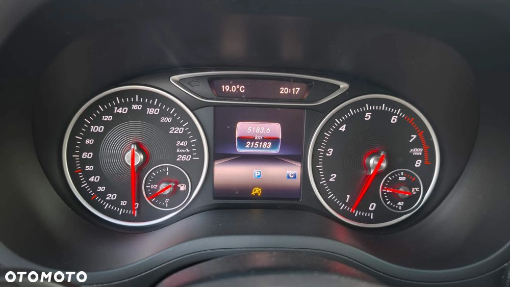 Mercedes-Benz Klasa B 180 AMG Line - 12