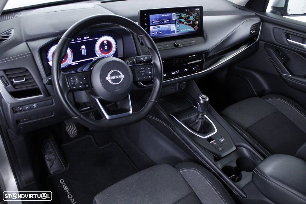 Nissan Qashqai 1.3 DIG-T N-Connecta LED - 33