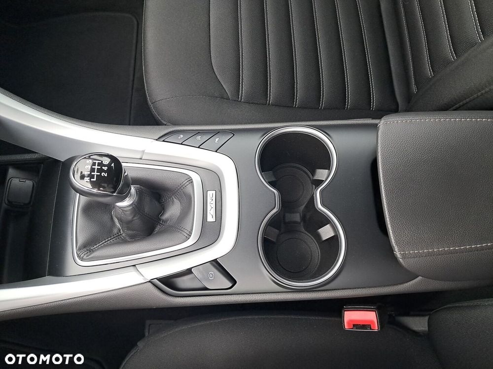 Ford Mondeo 1.5 EcoBoost Ambiente - 25
