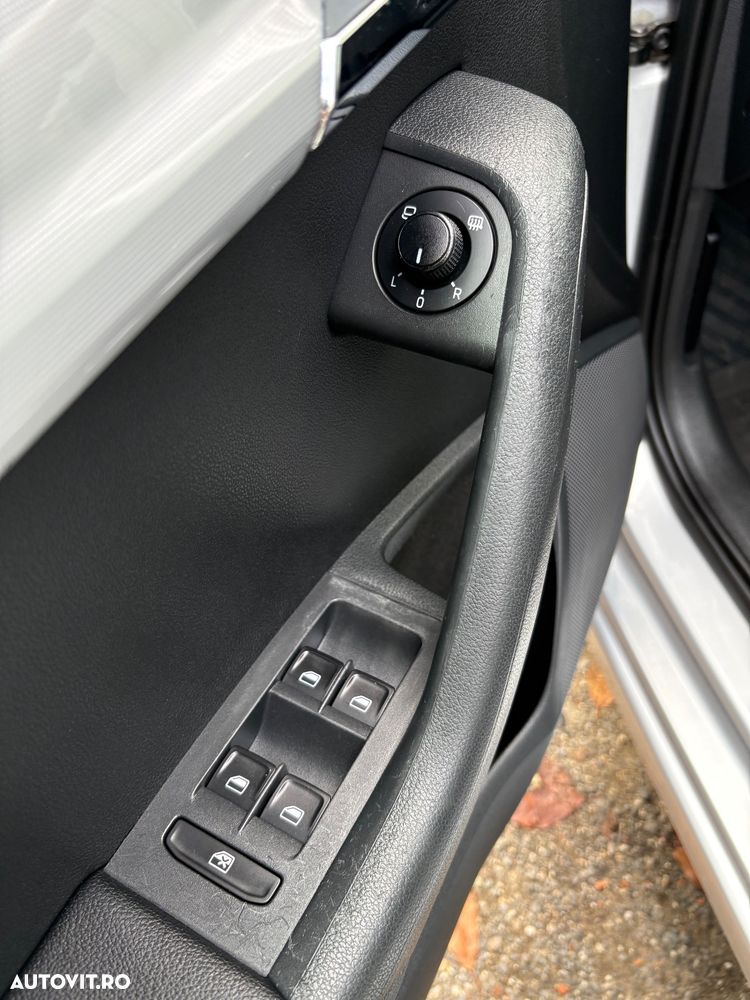 Skoda Octavia Combi 1.6 TDI Green tec DSG Edition - 9