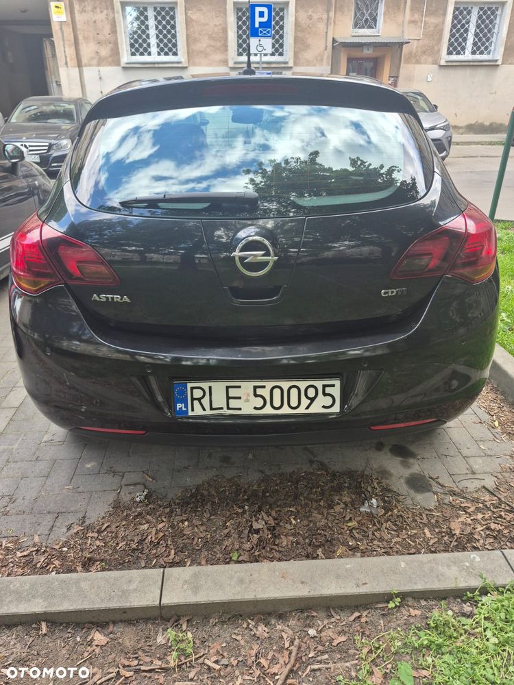 Opel Astra 1.7 CDTI Cosmo - 6