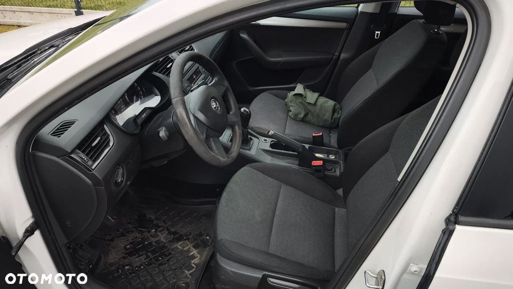 Skoda Octavia 1.6 TDI Ambition - 19