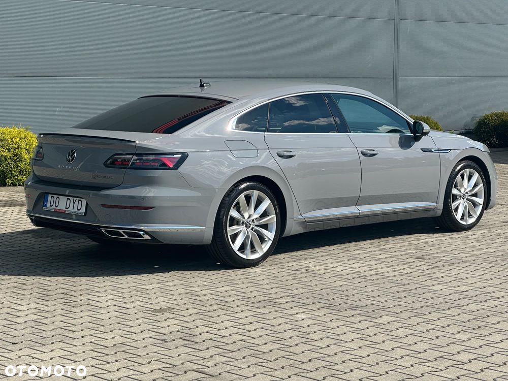 Volkswagen Arteon 2.0 TDI SCR DSG R-Line - 10