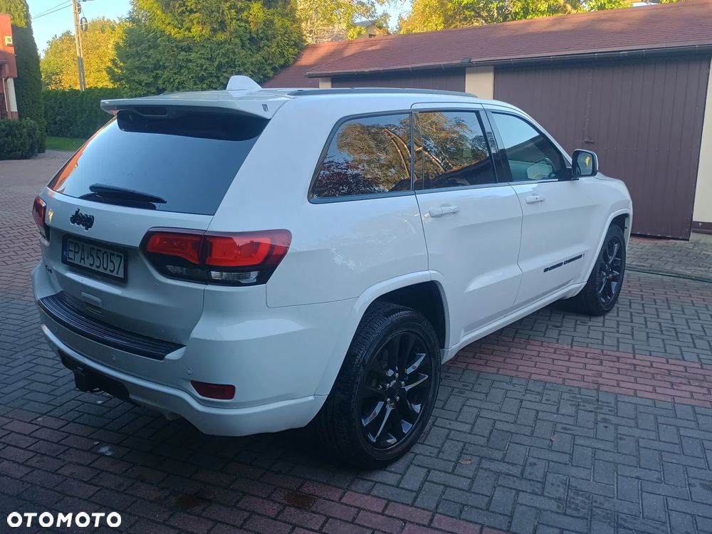 Jeep Grand Cherokee - 5