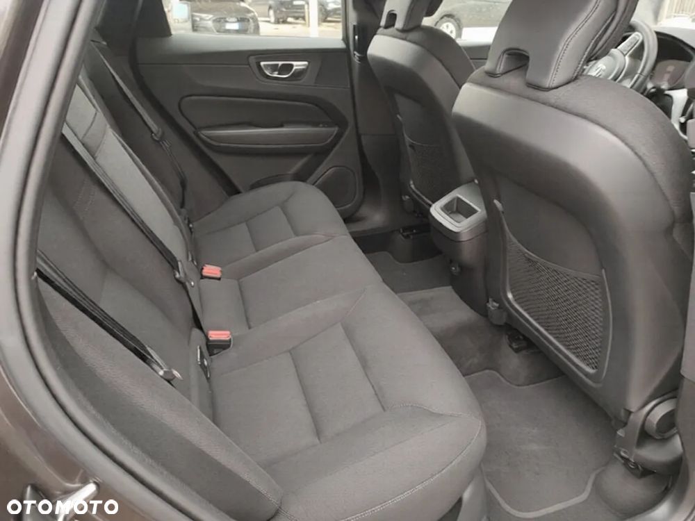 Volvo XC 60 B4 D AWD Core - 7