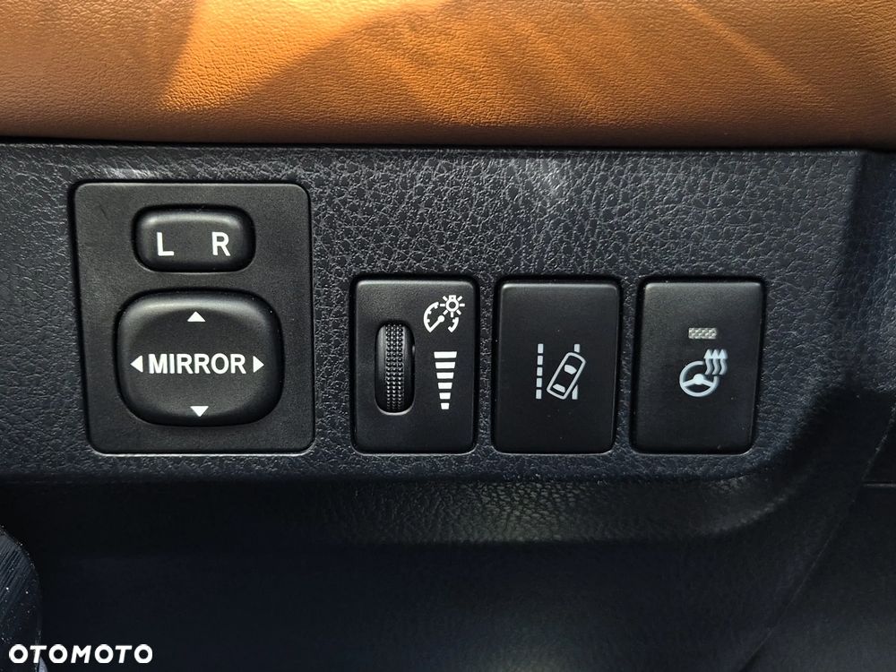 Toyota RAV4 Hybrid Prestige 4x4 - 24