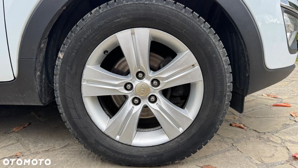 Kia Sportage 2.0 CRDI XL - 28