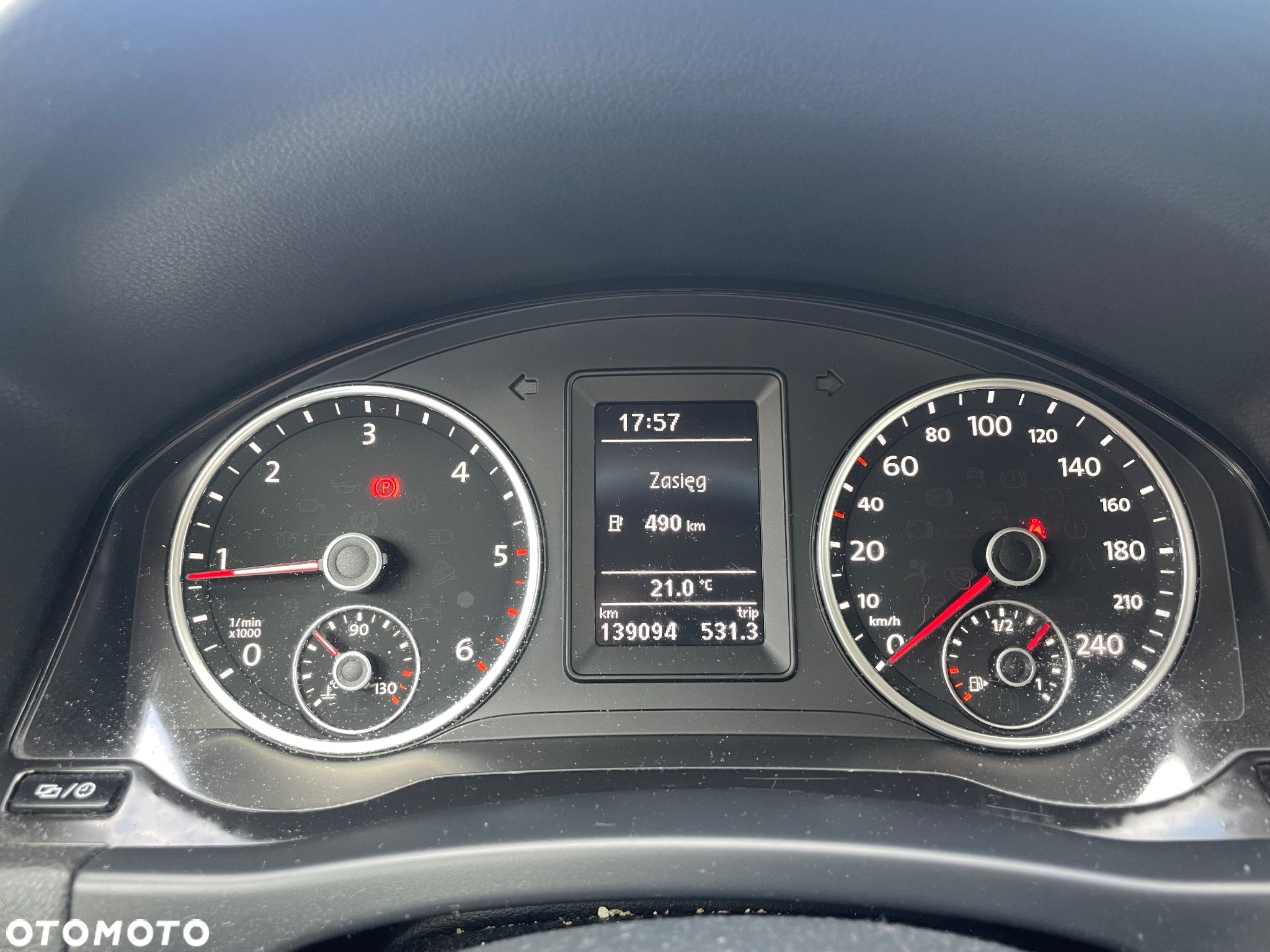 Volkswagen Tiguan - 13