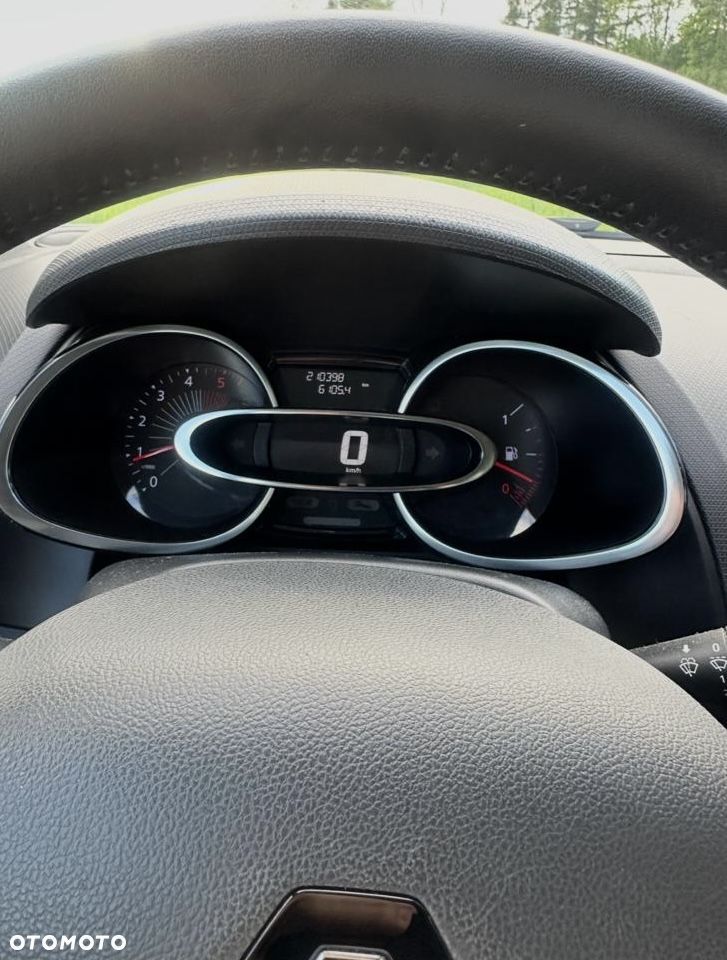 Renault Clio Energy dCi 90 Start & Stop LIMITED - 13