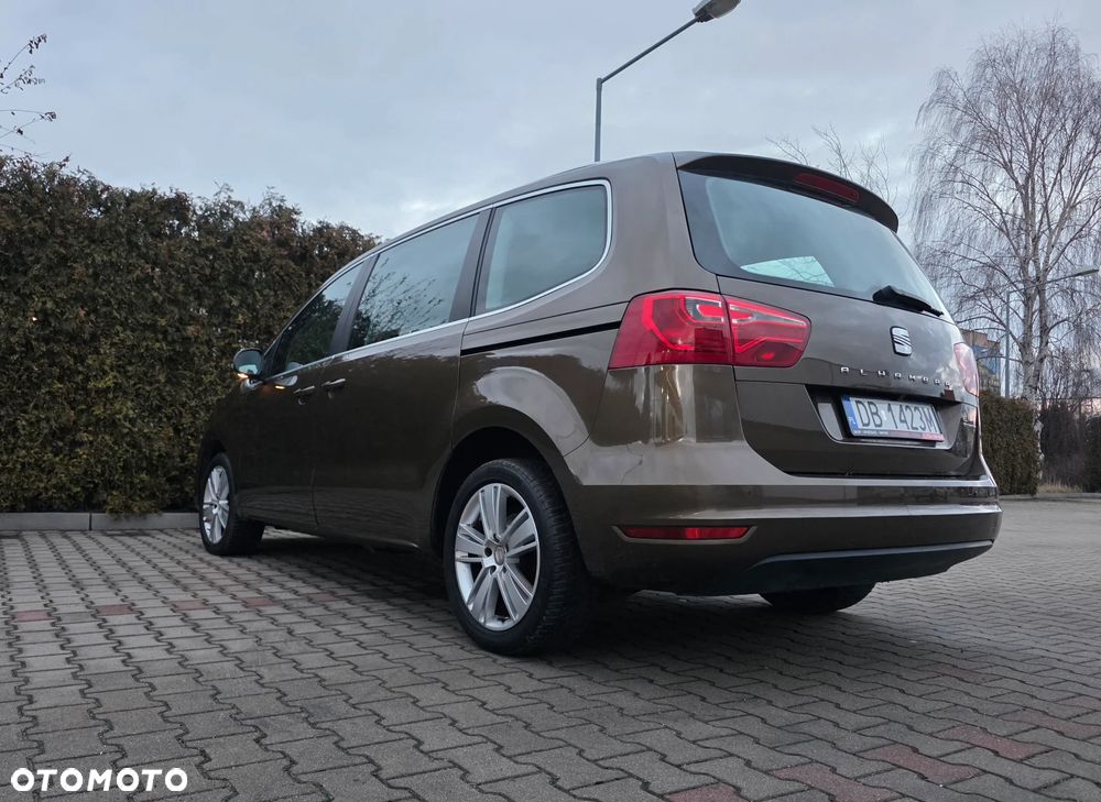 Seat Alhambra 2.0 TDI DPF Ecomotive - 12