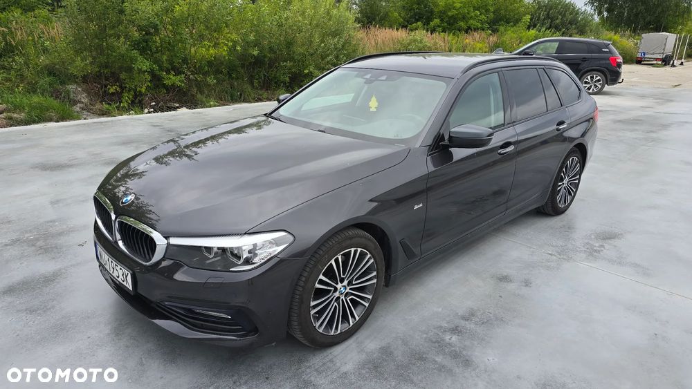 BMW Seria 5 520d Sport Line - 3