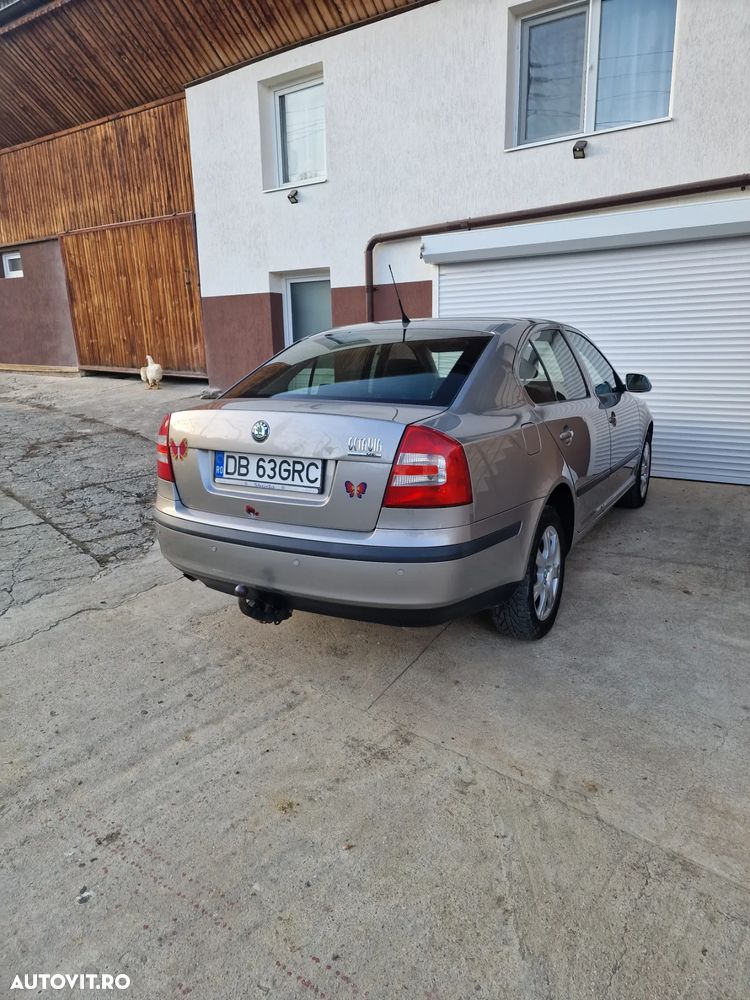 Skoda Octavia 1.6 Team Edition - 12