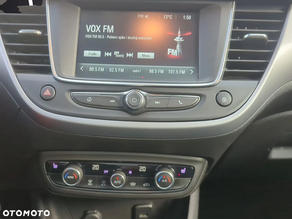 Opel Crossland X 1.2 T Enjoy S&S - 24