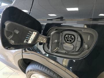 Land Rover Discovery Sport P300e R-Dynamic HSE - 10