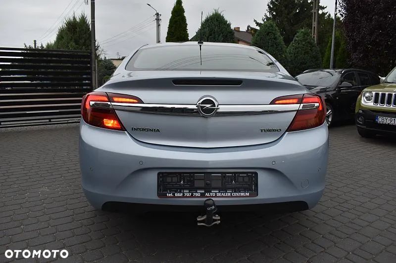 Opel Insignia 1.6 T Executive - 40