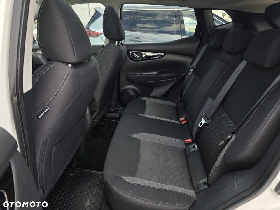 Nissan Qashqai - 14