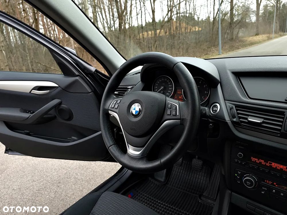BMW X1 sDrive18i xLine - 26