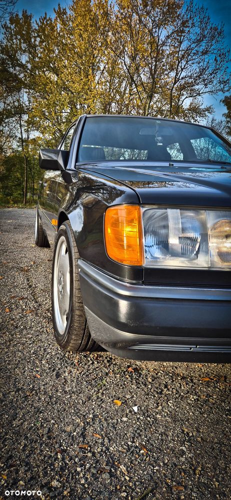 Mercedes-Benz W124 (1984-1993) - 15