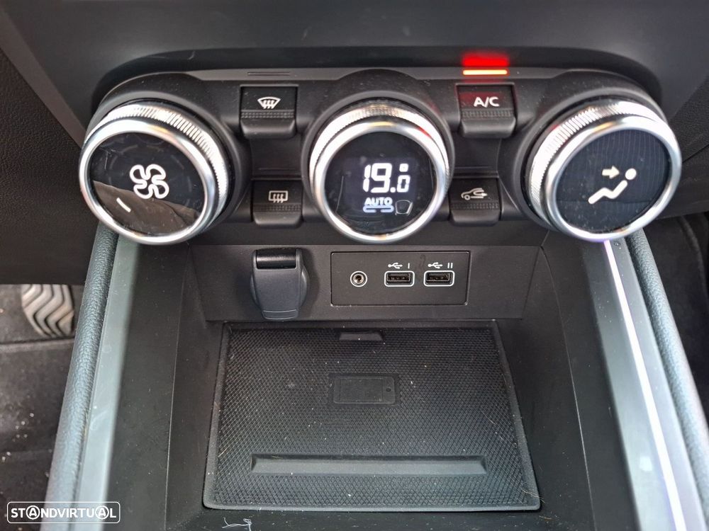 Renault Clio 1.0 TCe Techno - 21