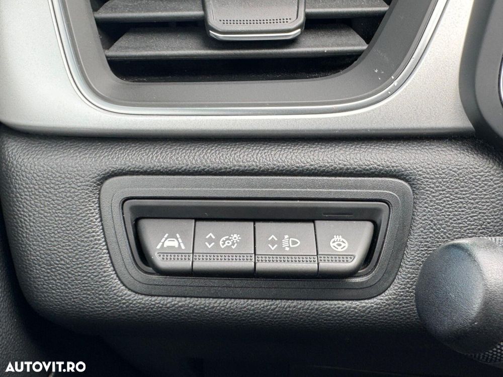 Renault Captur TCe 140 EDC Intense - 20