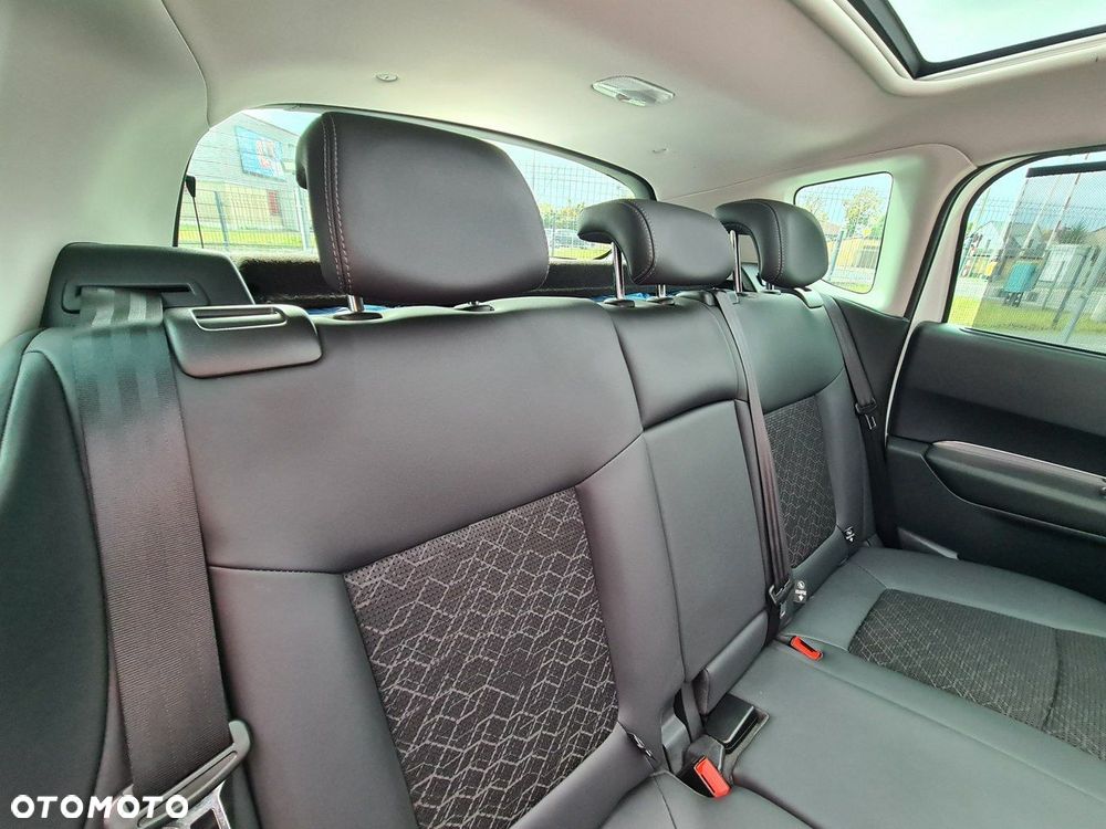 Peugeot 3008 1.6 BlueHDi Allure S&S - 25