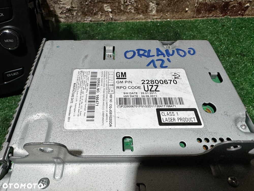 RADIO ODTWARZACZ CD PANEL EKRAN 22800670 / UZZ CHEVROLET ORLANDO 2012 - 2