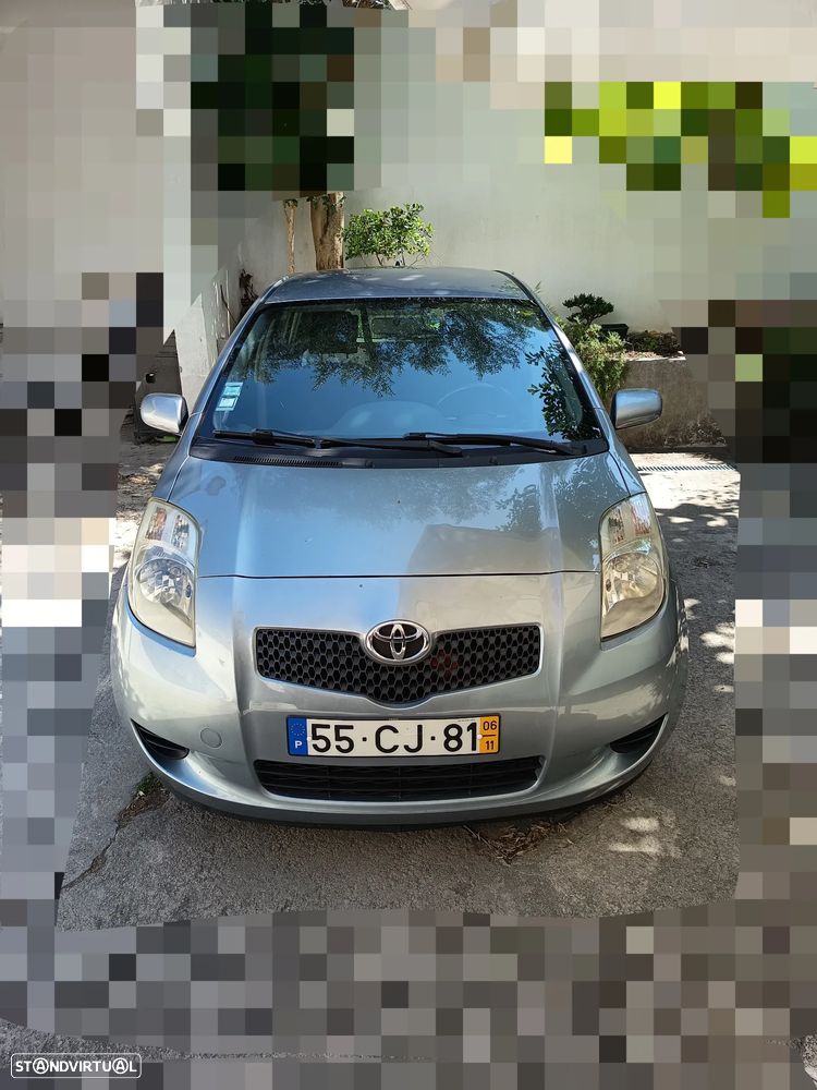 Toyota Yaris 1.4 D-4D AC Manual - 13