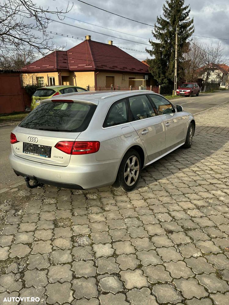 Audi A4 2.0 TDI DPF Ambiente - 12