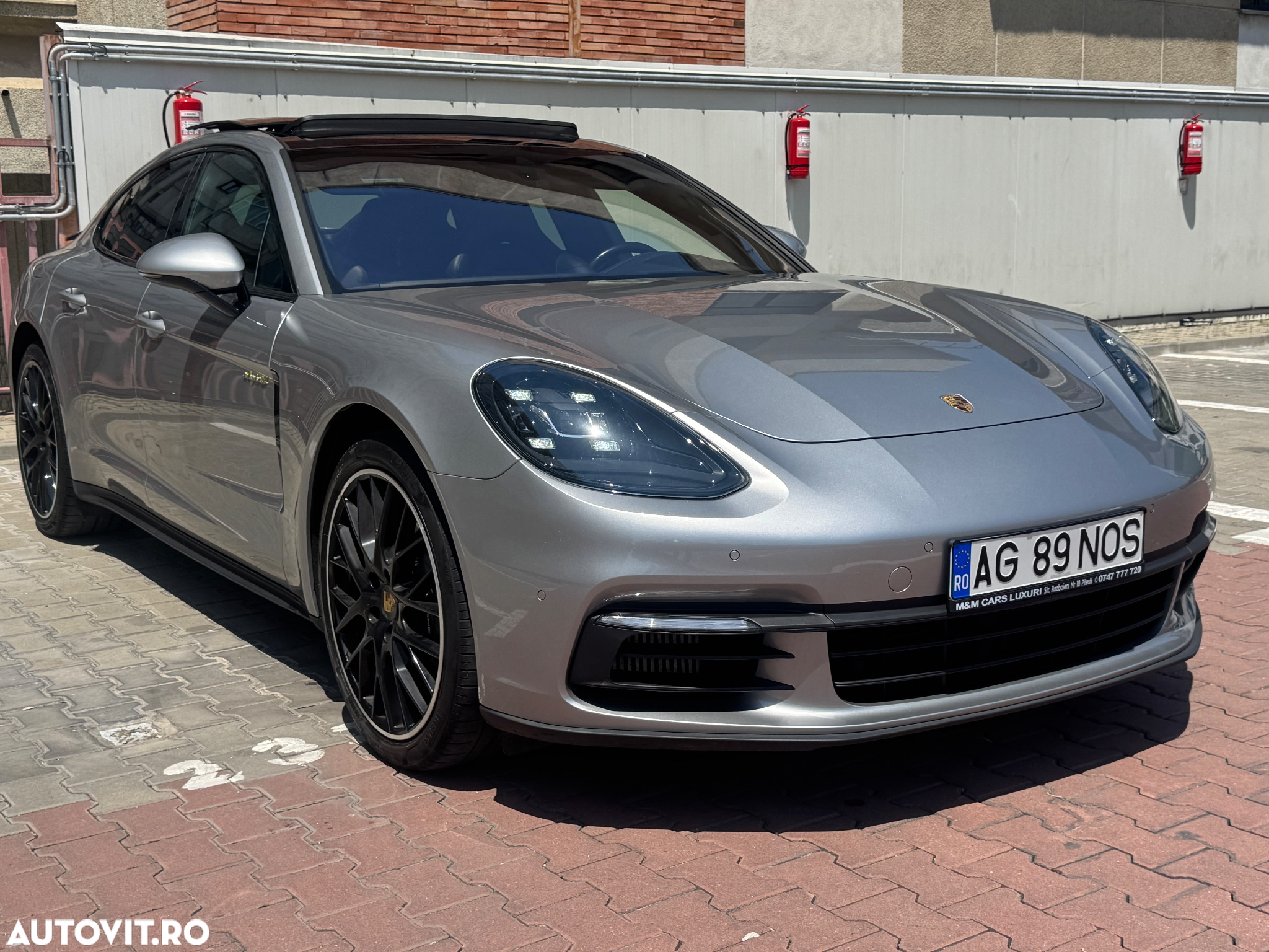 Porsche Panamera 4 E-Hybrid - 2